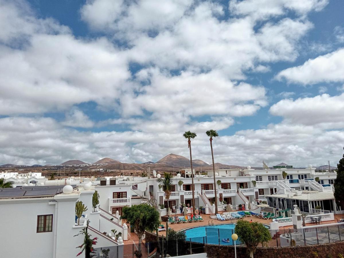 Aguazul - A Pie De Piscina Y Vistas Al Mar Daire Puerto del Carmen  Dış mekan fotoğraf