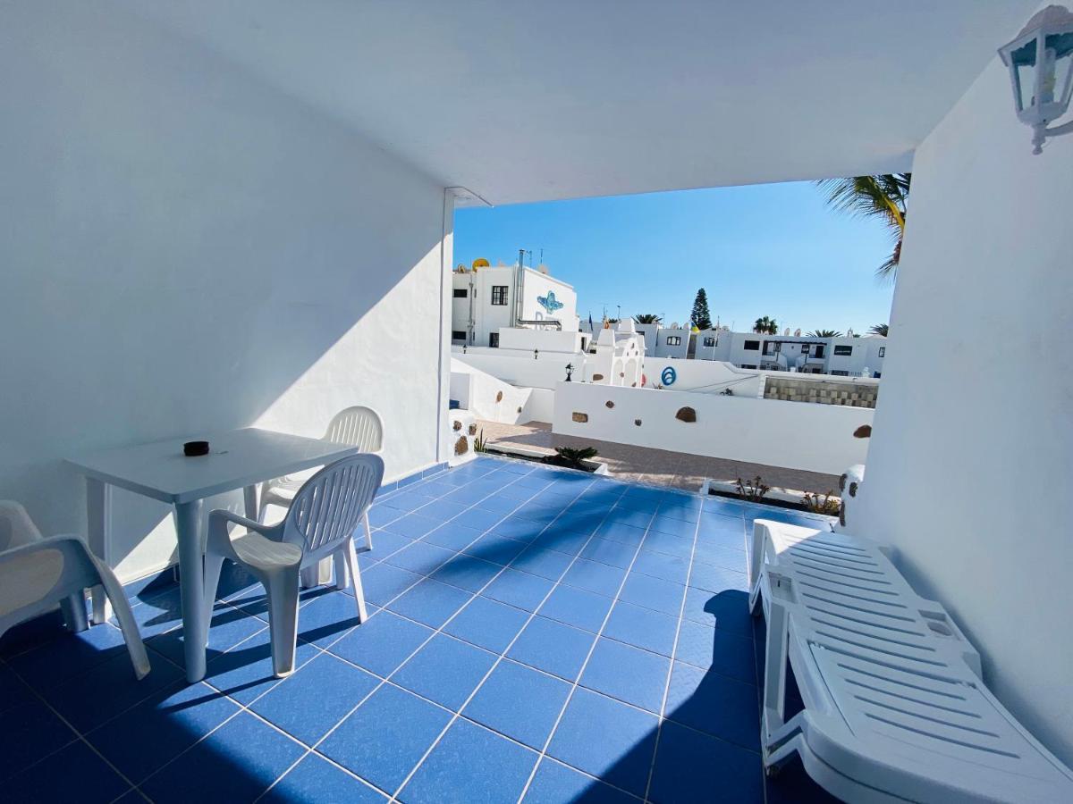 Aguazul - A Pie De Piscina Y Vistas Al Mar Daire Puerto del Carmen  Dış mekan fotoğraf